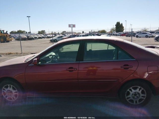 46366445 :رقم المزاد ، JTDBE32K220125224 vin ، 2002 Toyota Camry Se مزاد بيع