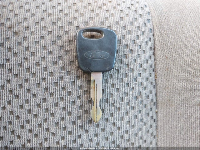 2002 Ford F-150 Lariat/xl/xlt მანქანა იყიდება აუქციონზე, vin: 1FTRX18L32NA43275, აუქციონის ნომერი: 46366454