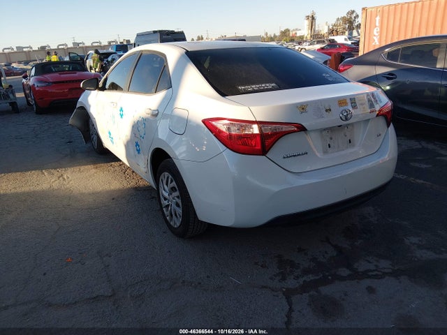 5YFBURHE4HP574801 Toyota COROLLA LE