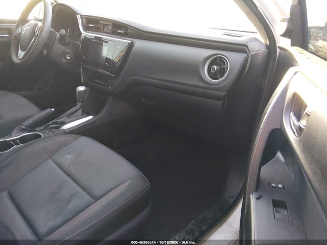 5YFBURHE4HP574801 Toyota COROLLA LE