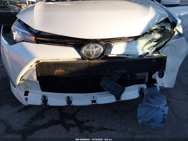 5YFBURHE4HP574801 Toyota COROLLA LE