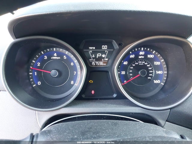 5NPDH4AE9FH602421 Hyundai ELANTRA SE