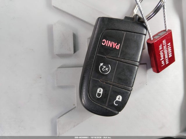 46366661 :رقم المزاد ، ZACCJBCT1GPD57509 vin ، 2016 Jeep Renegade Trailhawk مزاد بيع
