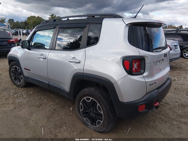 46366661 :رقم المزاد ، ZACCJBCT1GPD57509 vin ، 2016 Jeep Renegade Trailhawk مزاد بيع