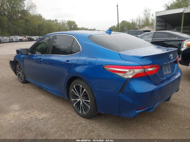 2018 Toyota Camry Se მანქანა იყიდება აუქციონზე, vin: 4T1B11HK5JU024673, აუქციონის ნომერი: 46366743
