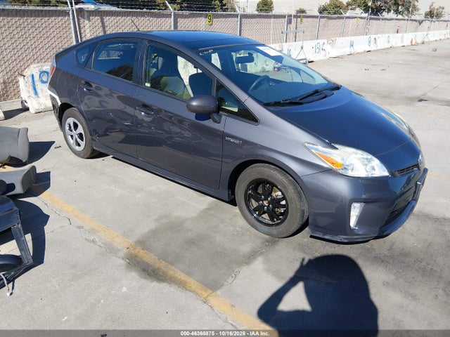 Продаж на аукціоні авто 2014 Toyota Prius Three, vin: JTDKN3DU5E1793564, номер лоту: 46366875