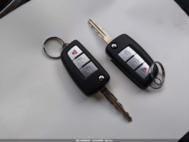 46366935 :رقم المزاد ، 5N1AT2MM4HC732030 vin ، 2017 Nissan Rogue S مزاد بيع
