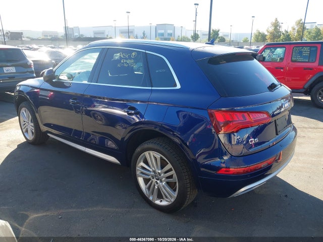 46367090 :رقم المزاد ، WA1BNAFY8J2025791 vin ، 2018 Audi Q5 2.0t Premium/2.0t Tech Premium مزاد بيع