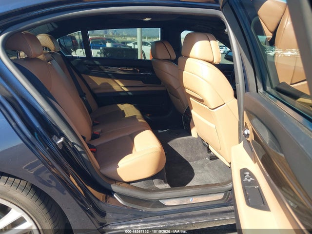 46367132 :رقم المزاد ، WBAKB8C5XCC962881 vin ، 2012 Bmw 750li مزاد بيع