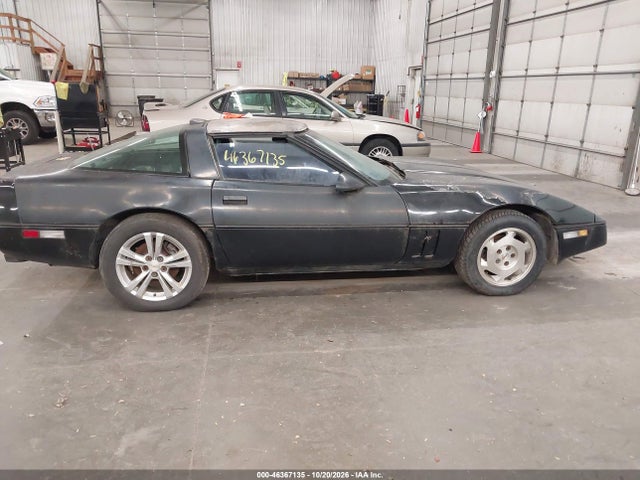 1988 Chevrolet Corvette მანქანა იყიდება აუქციონზე, vin: 1G1YY218XJ5119683, აუქციონის ნომერი: 46367135