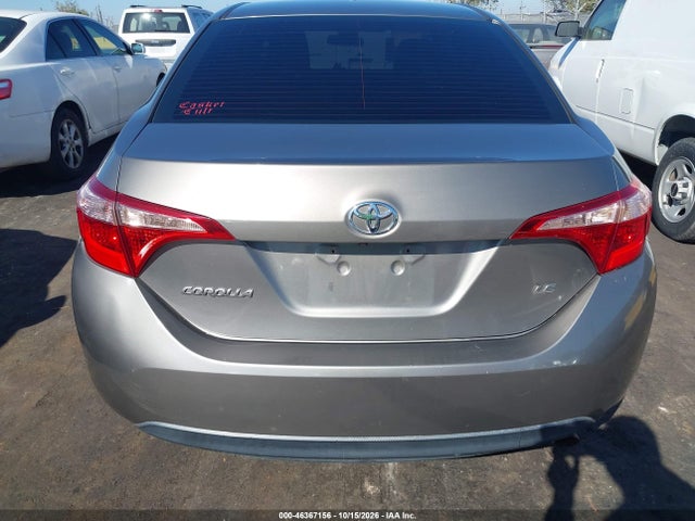 Toyota COROLLA LE 2018 5YFBURHE2JP823098 Image 16