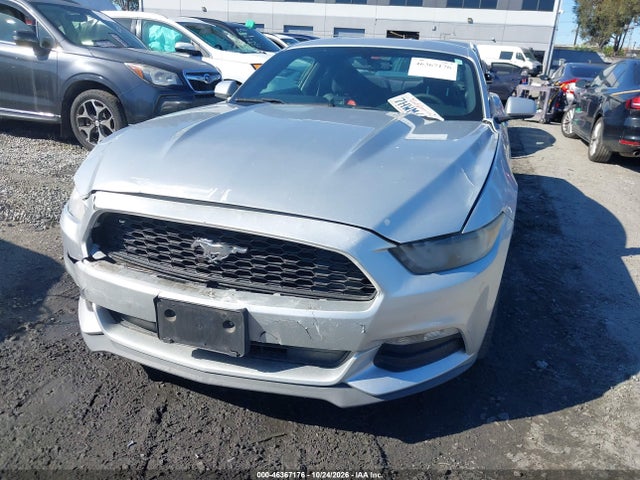Ford Mustang V6 2015 1FA6P8AM7F5319063 Image 13