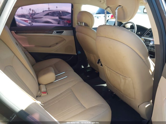 Hyundai Genesis 3.8 2015 KMHGN4JE7FU083912 Image 8