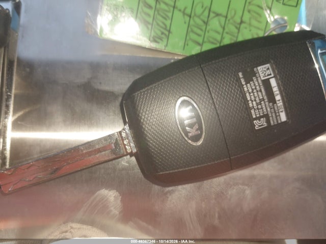 KIA SOUL + 2015 KNDJP3A5XF7160432 Image 11