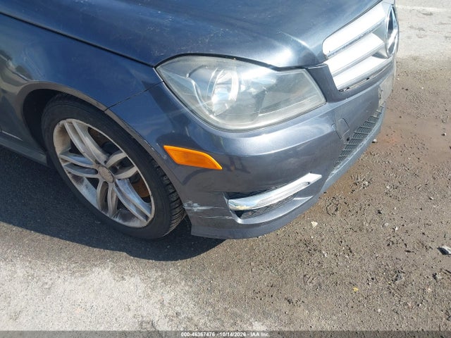 2013 Mercedes-benz C 300 Sport 4matic მანქანა იყიდება აუქციონზე, vin: WDDGF8AB9DG139509, აუქციონის ნომერი: 46367476