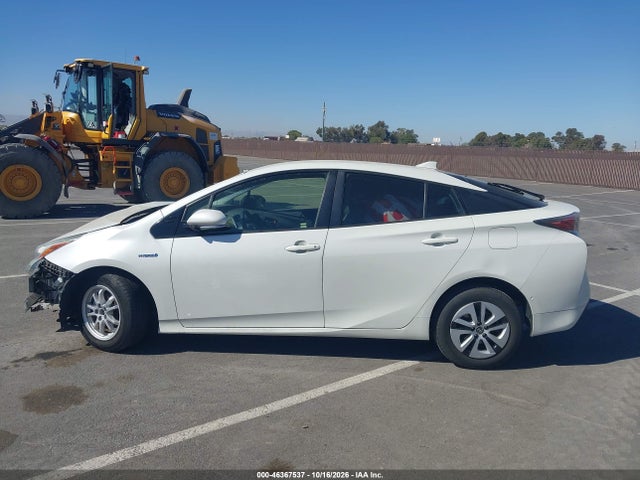 46367537 :رقم المزاد ، JTDKBRFU3J3062820 vin ، 2018 Toyota Prius Two مزاد بيع