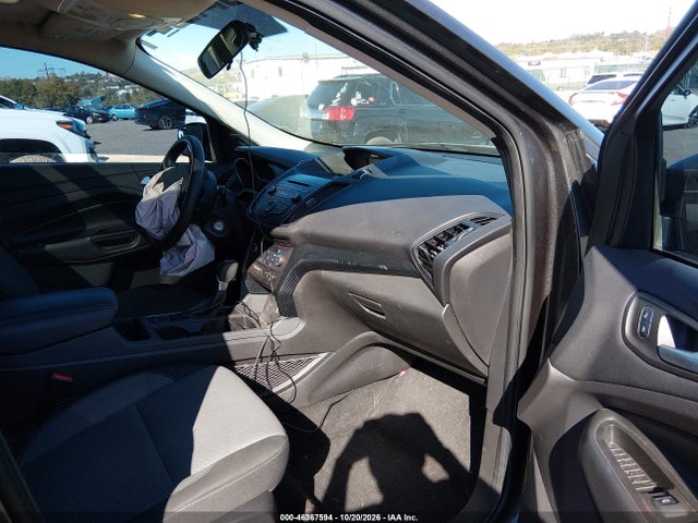 Продаж на аукціоні авто 2017 Ford Escape Se, vin: 1FMCU9G99HUD29662, номер лоту: 46367594