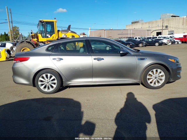 Продаж на аукціоні авто 2018 Kia Optima Ex, vin: 5XXGU4L32JG218649, номер лоту: 46367605