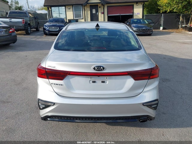 KIA Forte Lxs 2021 3KPF24AD5ME326953 Image 16