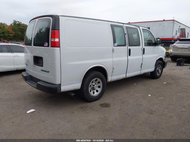 2006 Chevrolet Express Work Van მანქანა იყიდება აუქციონზე, vin: 1GCFG15X461271955, აუქციონის ნომერი: 46367929