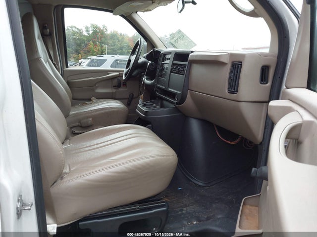 2006 Chevrolet Express Work Van მანქანა იყიდება აუქციონზე, vin: 1GCFG15X461271955, აუქციონის ნომერი: 46367929