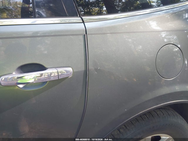 46368010 :رقم المزاد ، 1GNKRGED6BJ196517 vin ، 2011 Chevrolet Traverse 1lt مزاد بيع
