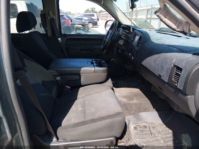 Продаж на аукціоні авто 2011 Chevrolet Silverado 1500 Lt, vin: 3GCPCSE06BG132379, номер лоту: 46368063