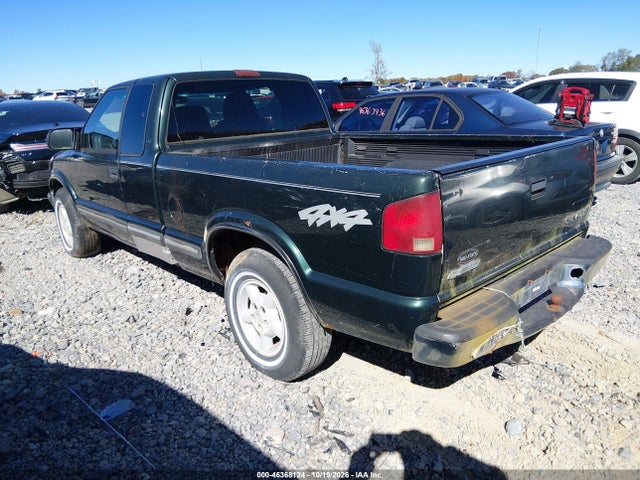 Aukcja sprzedaży 2002 Chevrolet S-10 Ls, vin: 1GCDT19W628171880, numer aukcji: 46368124