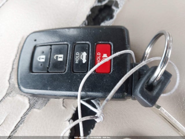 Auction sale of the 2013 Toyota Camry Xle V6, vin: 4T1BK1FK2DU527291, lot number: 46368213