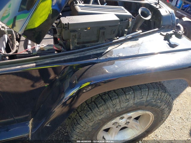 46368308 :رقم المزاد ، 1J4FA59SX4P801597 vin ، 2004 Jeep Wrangler Sahara مزاد بيع