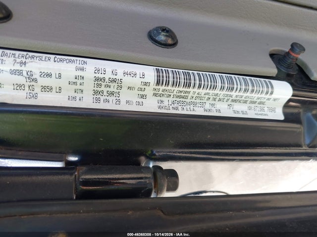 46368308 :رقم المزاد ، 1J4FA59SX4P801597 vin ، 2004 Jeep Wrangler Sahara مزاد بيع