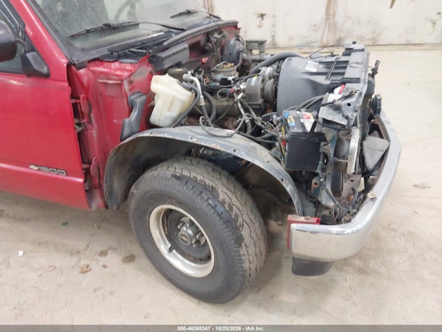 Продажа на аукционе авто 1994 Chevrolet Gmt-400 C1500, vin: 1GCEC14Z8RZ238506, номер лота: 46368347