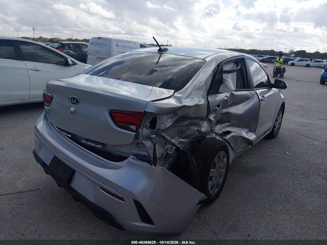 46368629 :رقم المزاد ، 3KPA24AD7ME413182 vin ، 2021 Kia Rio Lx مزاد بيع
