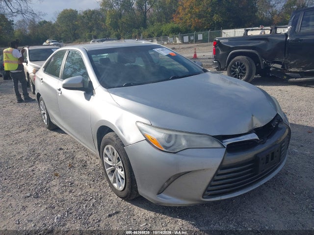 46368835 :رقم المزاد ، 4T4BF1FK3GR584243 vin ، 2016 Toyota Camry Le مزاد بيع