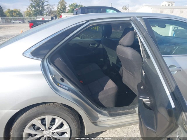 2016 Toyota Camry Le მანქანა იყიდება აუქციონზე, vin: 4T4BF1FK3GR584243, აუქციონის ნომერი: 46368835