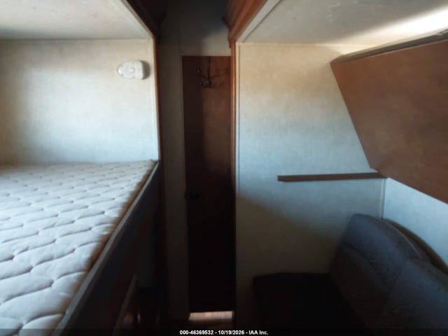 Wildwood Other 2015 4X4FWBM20FU006814 Image 17