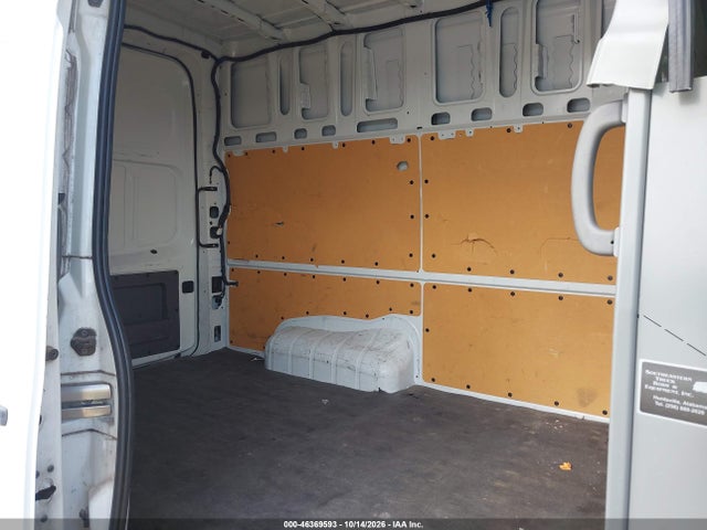 46369593 :رقم المزاد ، 1N6BF0LY0MN808637 vin ، 2021 Nissan Nv Cargo Nv2500 Hd Sv High Roof V6 مزاد بيع