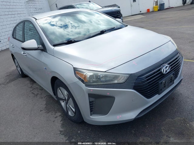 Продаж на аукціоні авто 2018 Hyundai Ioniq Hybrid Blue, vin: KMHC65LC3JU076901, номер лоту: 46369831