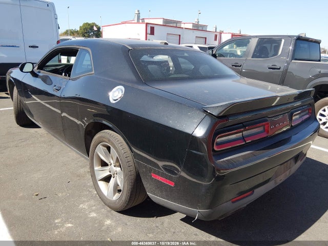 Продаж на аукціоні авто 2018 Dodge Challenger Sxt, vin: 2C3CDZAGXJH131150, номер лоту: 46369837