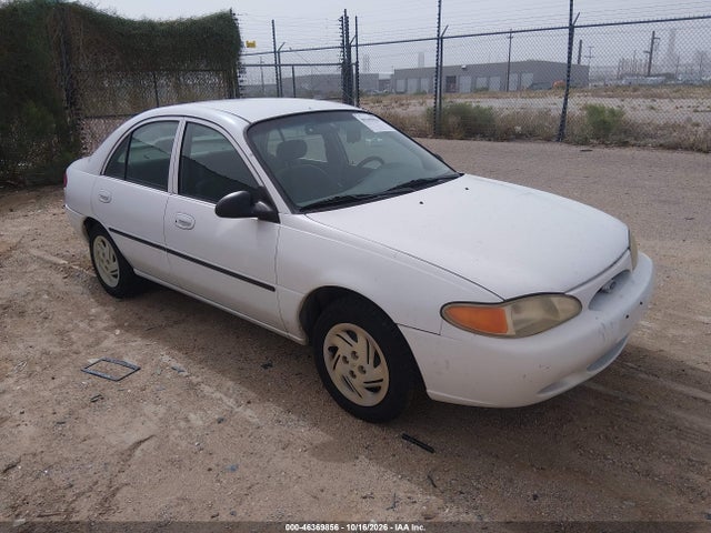 46369856 :رقم المزاد ، 1FAFP10P0XW257519 vin ، 1999 Ford Escort Lx مزاد بيع