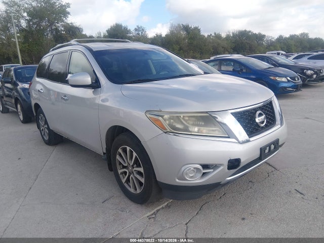46370022 :رقم المزاد ، 5N1AR2MM4FC678207 vin ، 2015 Nissan Pathfinder S مزاد بيع