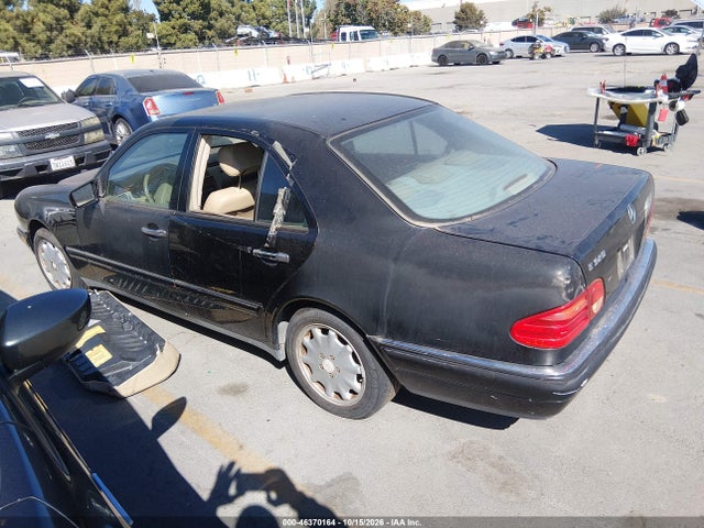 Продаж на аукціоні авто 1999 Mercedes-benz E 320, vin: WDBJF65H3XA864564, номер лоту: 46370164