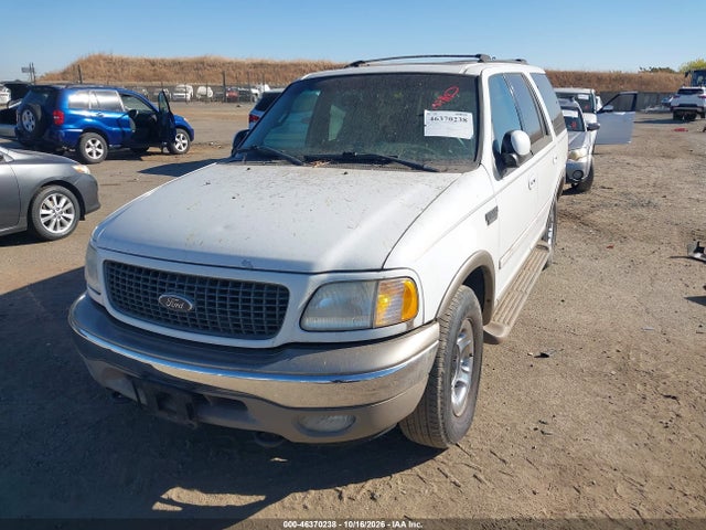 46370238 :رقم المزاد ، 1FMPU18L81LA93384 vin ، 2001 Ford Expedition Eddie Bauer مزاد بيع