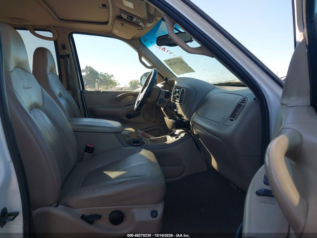 46370238 :رقم المزاد ، 1FMPU18L81LA93384 vin ، 2001 Ford Expedition Eddie Bauer مزاد بيع