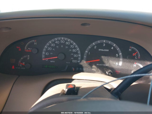 46370238 :رقم المزاد ، 1FMPU18L81LA93384 vin ، 2001 Ford Expedition Eddie Bauer مزاد بيع