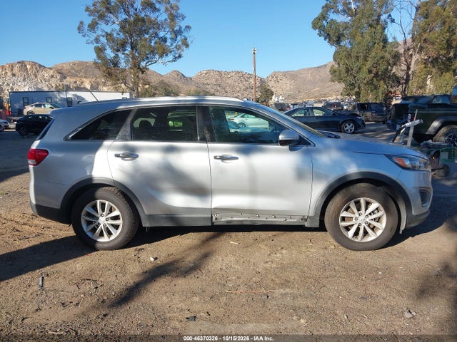 KIA Sorento 3.3l Lx 2017 5XYPG4A57HG311992 Image 13