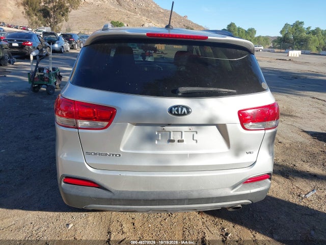 KIA Sorento 3.3l Lx 2017 5XYPG4A57HG311992 Image 16