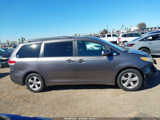 Продаж на аукціоні авто 2013 Toyota Sienna Le V6 8 Passenger, vin: 5TDKK3DCXDS343815, номер лоту: 46370334