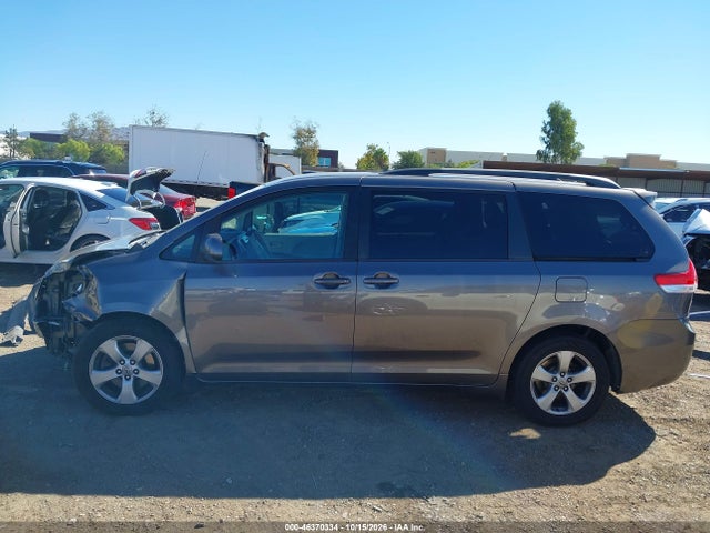 Продаж на аукціоні авто 2013 Toyota Sienna Le V6 8 Passenger, vin: 5TDKK3DCXDS343815, номер лоту: 46370334