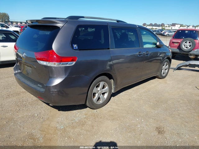 Продаж на аукціоні авто 2013 Toyota Sienna Le V6 8 Passenger, vin: 5TDKK3DCXDS343815, номер лоту: 46370334